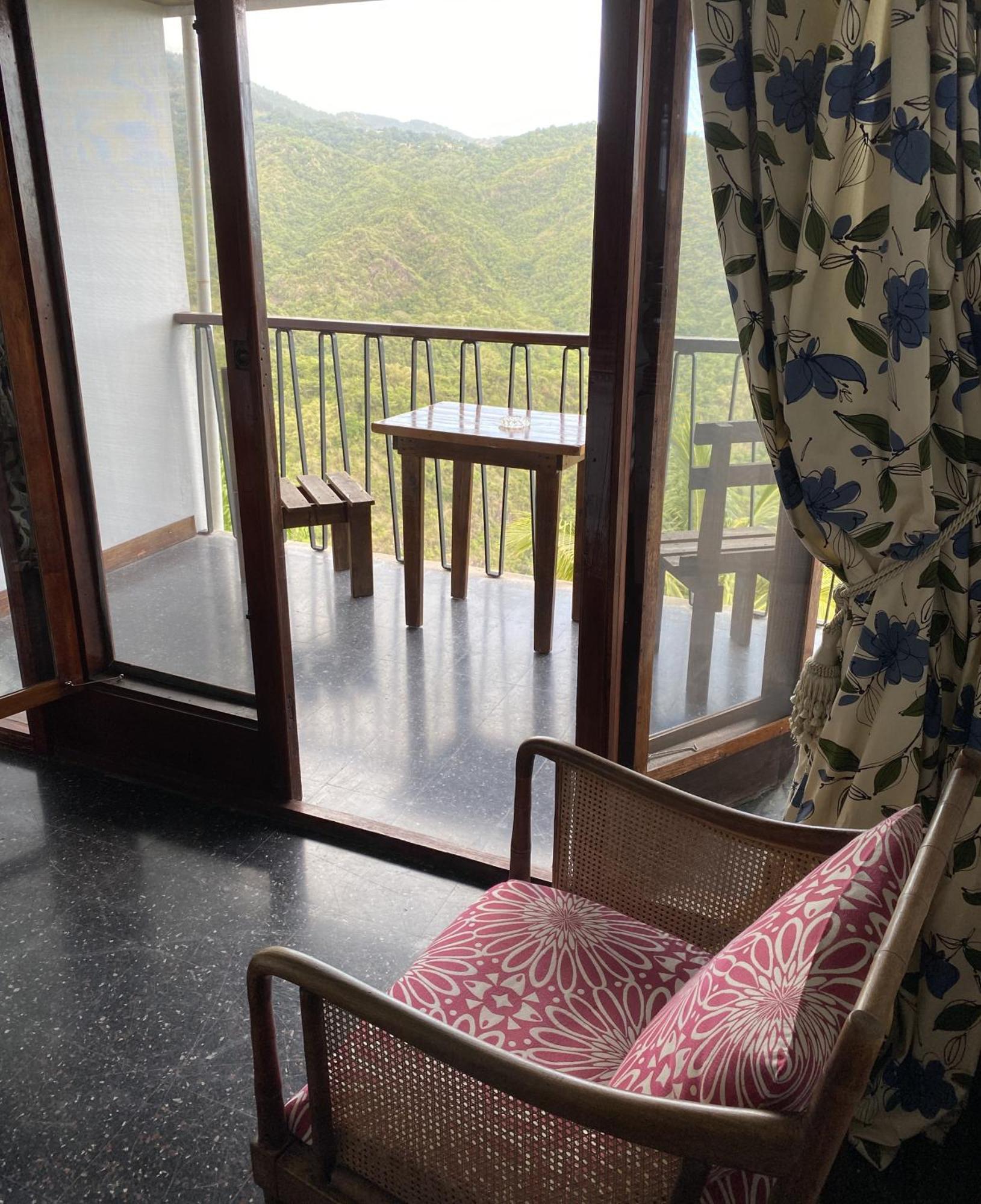 Tranquility Estate Bed & Breakfast Kingston Ngoại thất bức ảnh